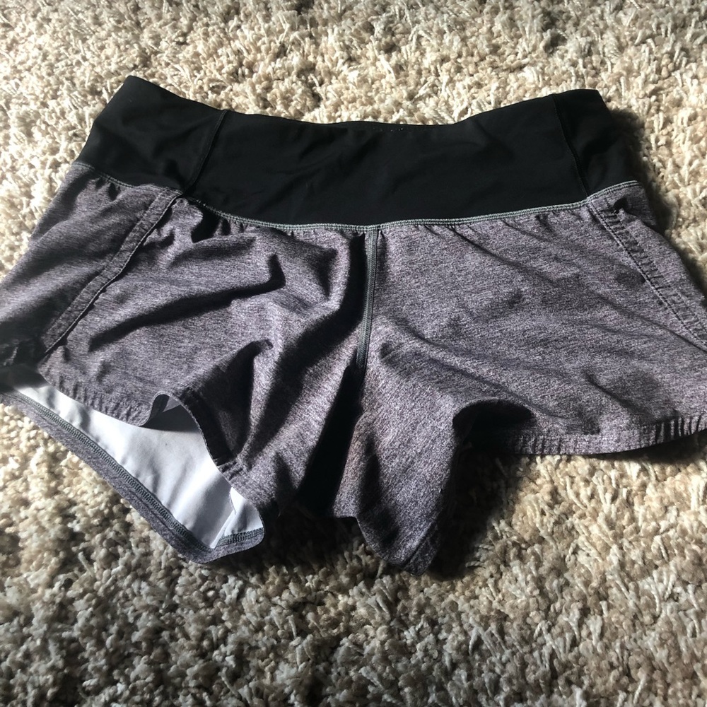 Lululemon gray speed up shorts!!